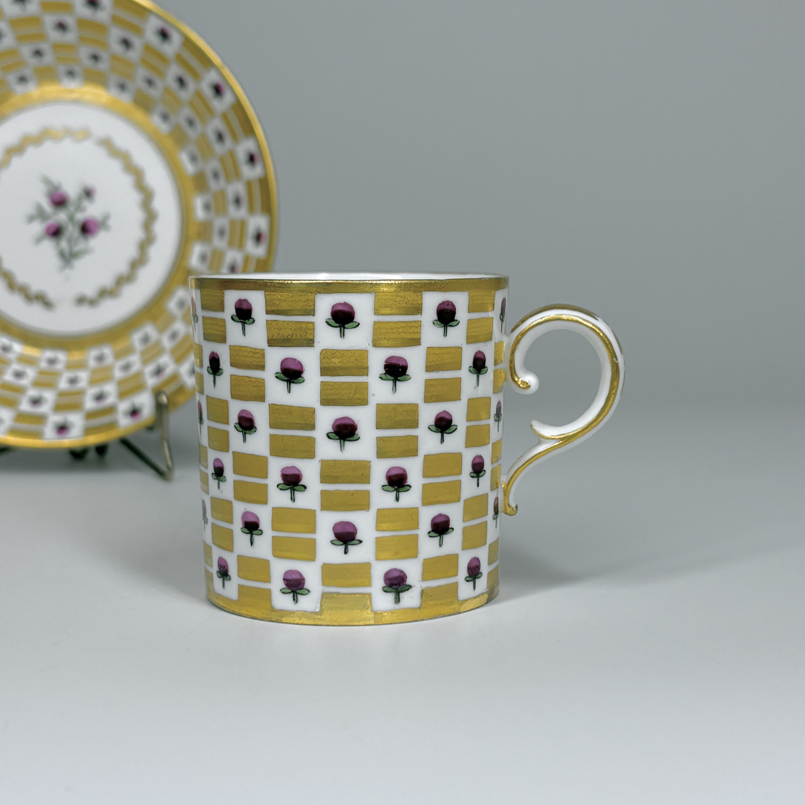 Sèvres - Litron cup and saucer in hard porcelain - Eighteenth century