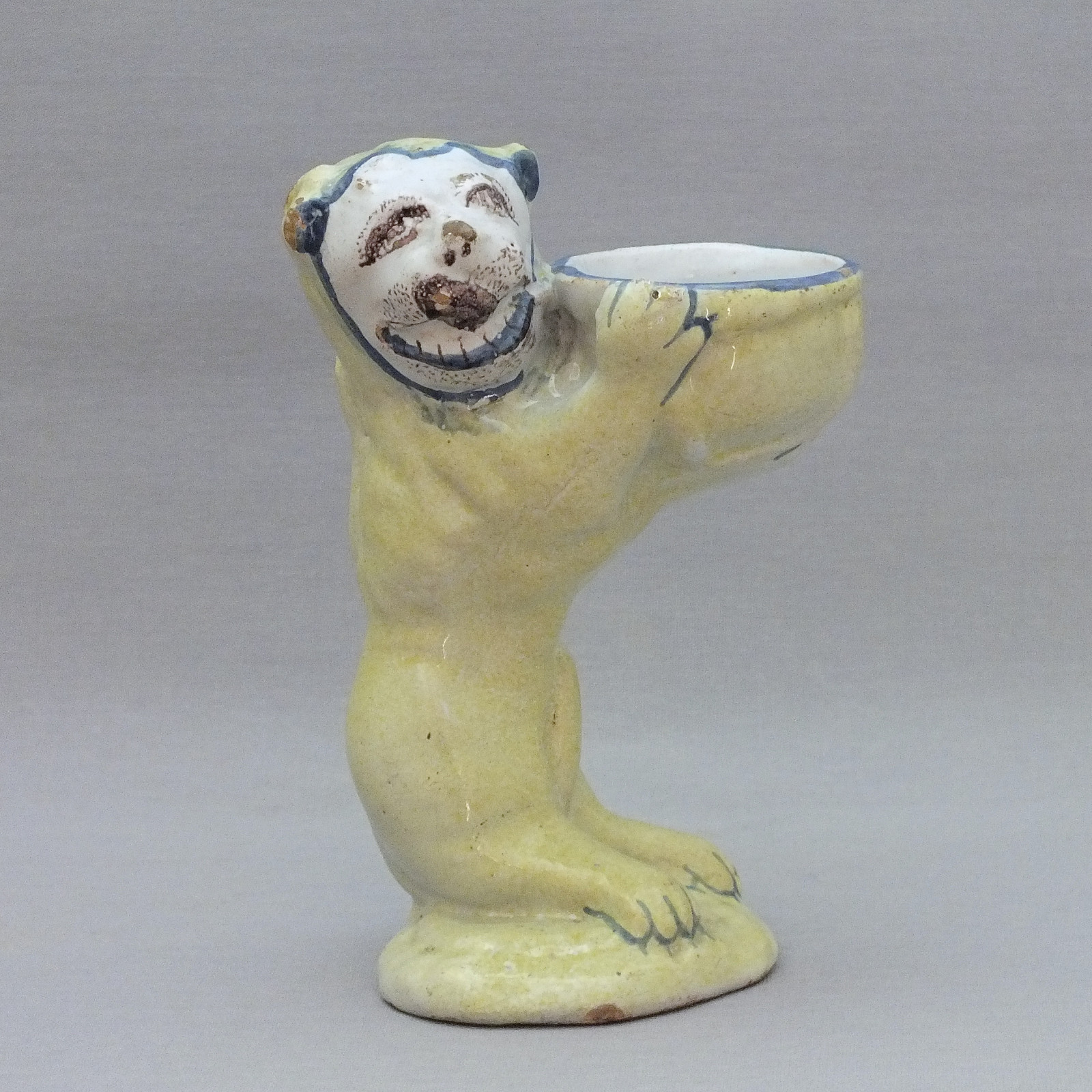 Wrisberg Holzen (Germany) - Lion forming saleron - Eighteenth Century