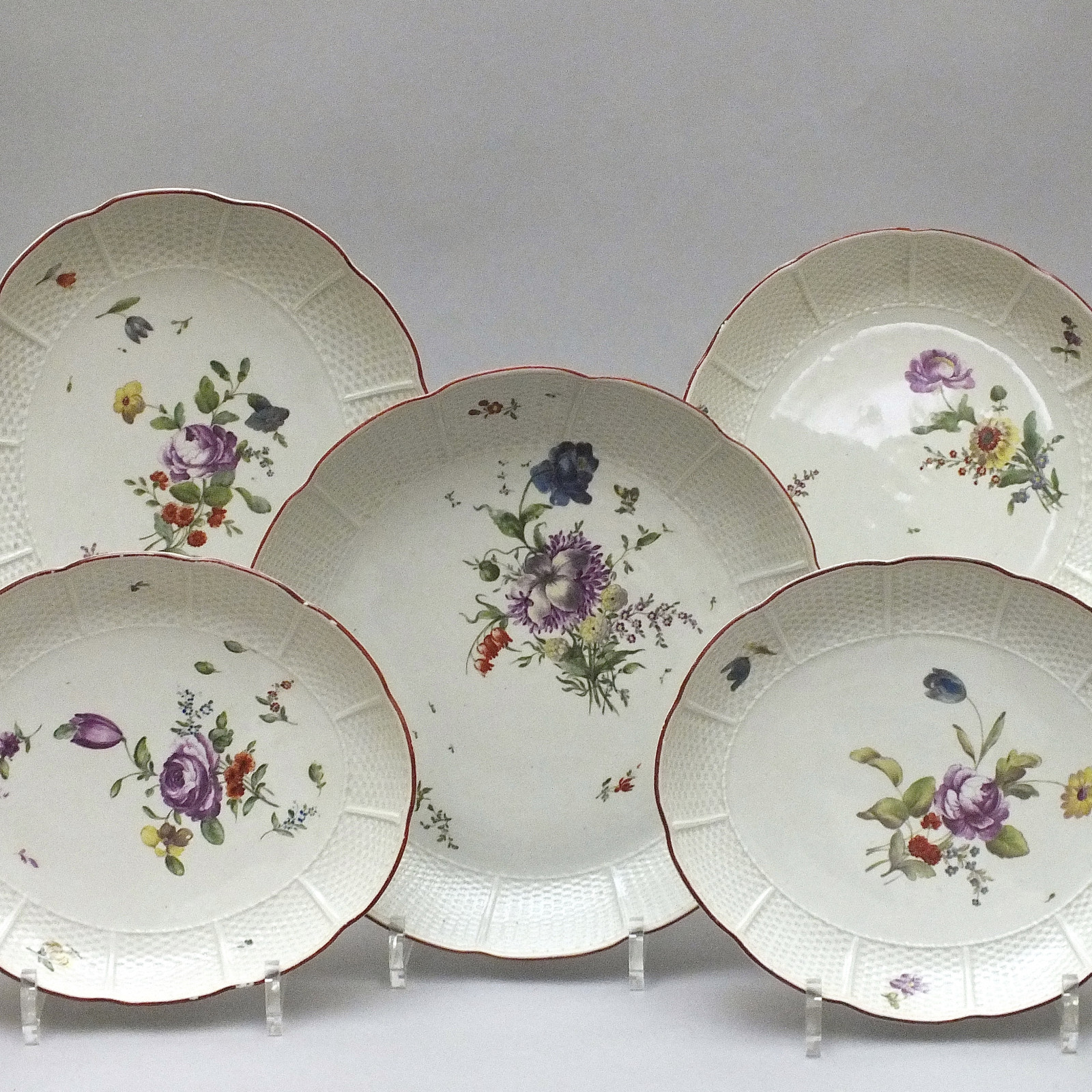 Ludwigsburg - 5 coupes et raviers - XVIIIe Siècle