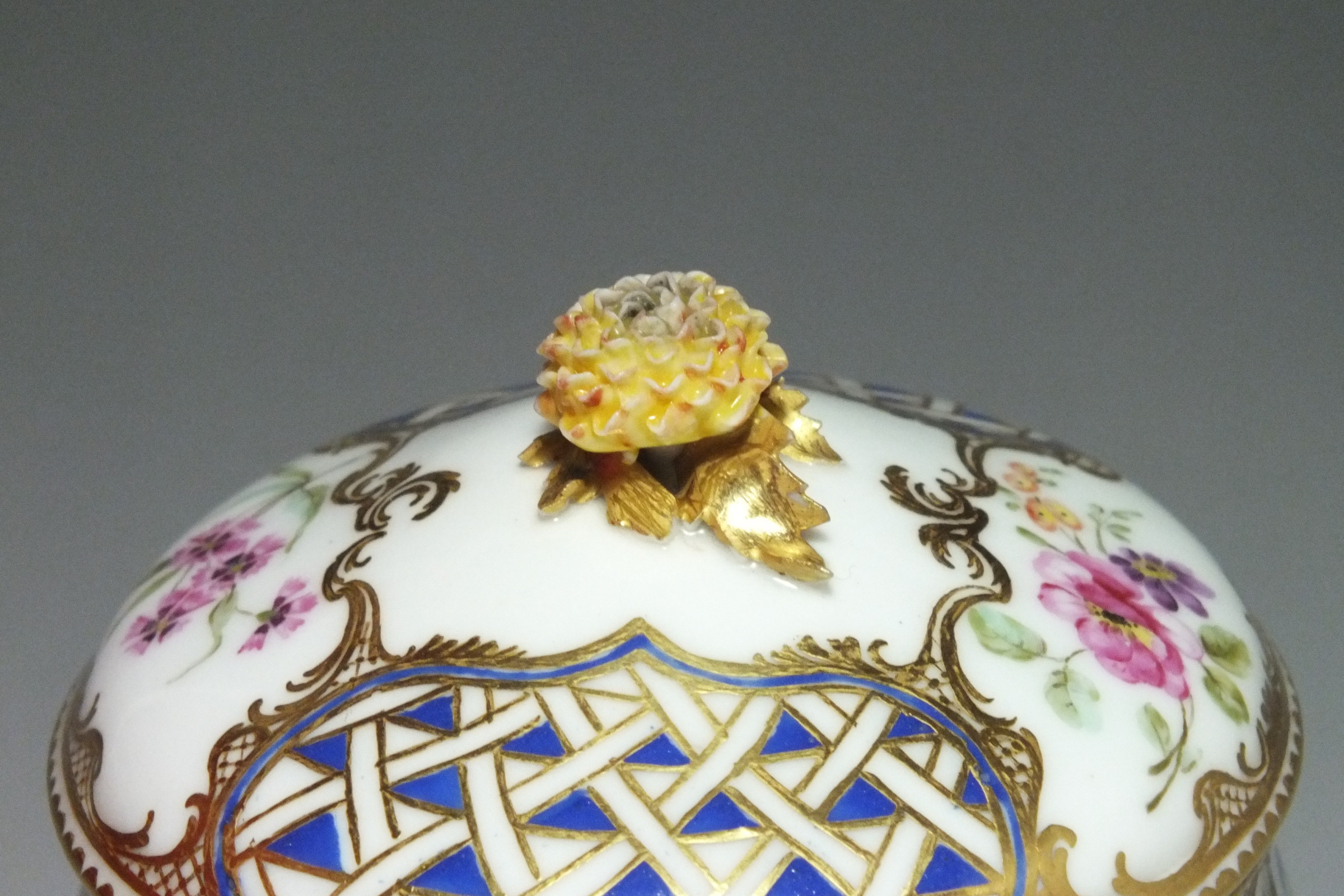 Sèvres - Pot à sucre Hébert - XVIIIe siècle - 1759