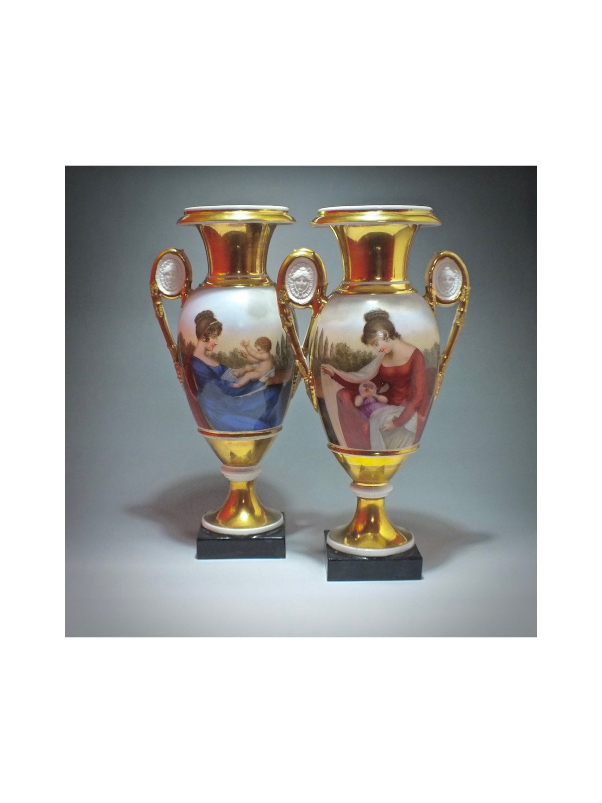 Paris - Paire de vases - Epoque restauration