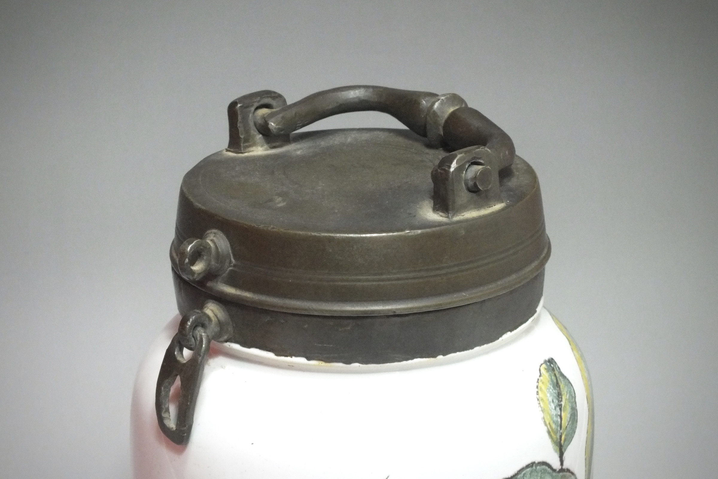 Saint-Omer - Pot à tabac - XVIIIe siècle