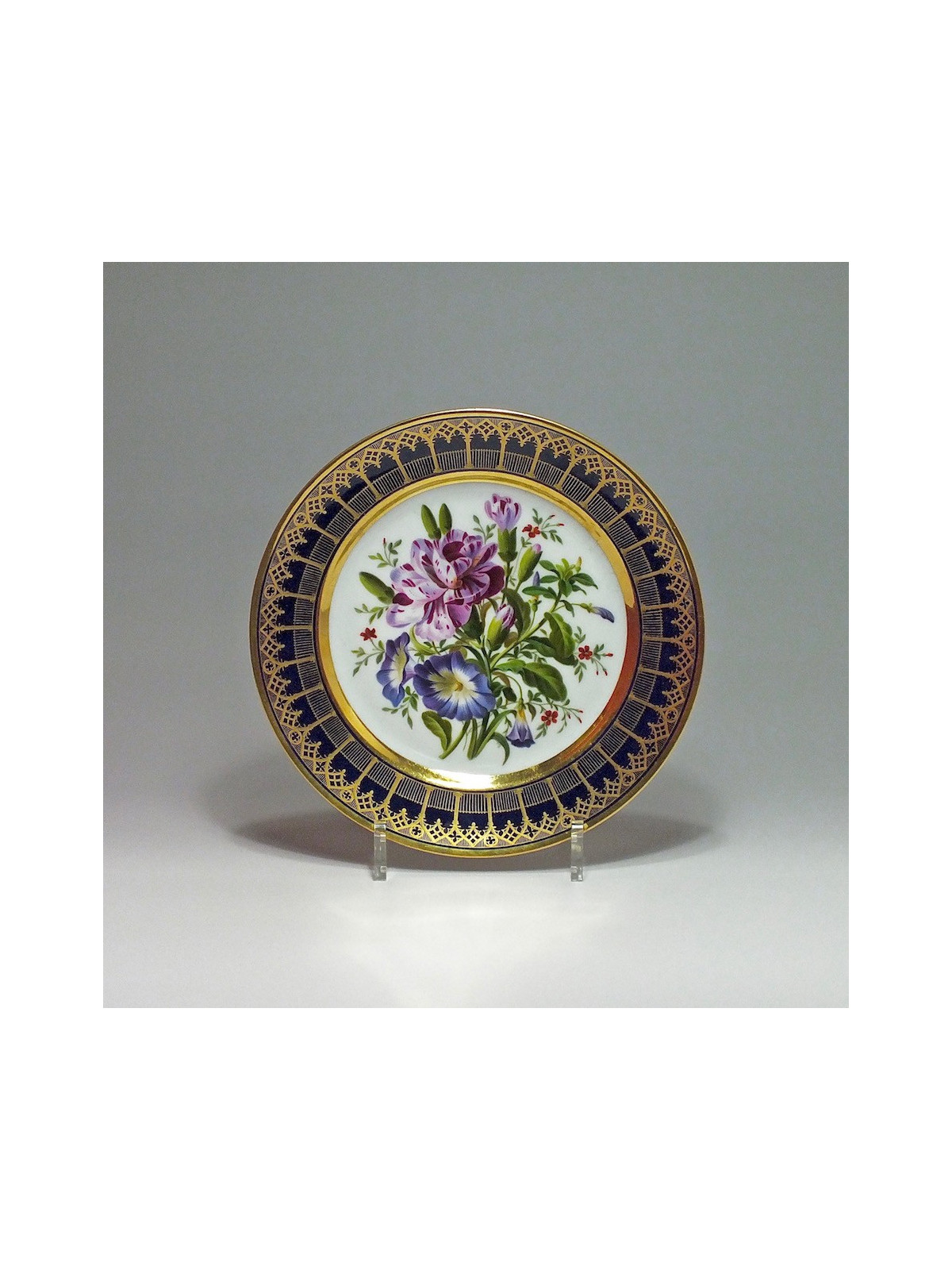 Paris - Darte - Plate decorated with a bouquet of flowers - Nineteenth Century - 1820.