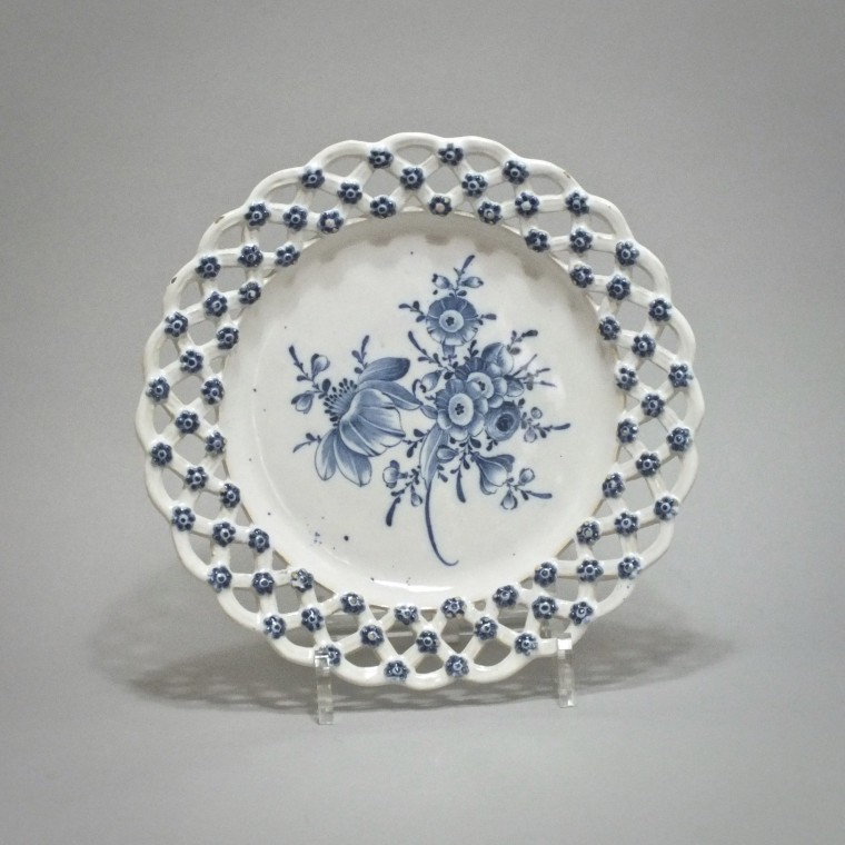 Marieberg (Suéde) - Assiette à bordure ajourée - XVIIIe Siècle