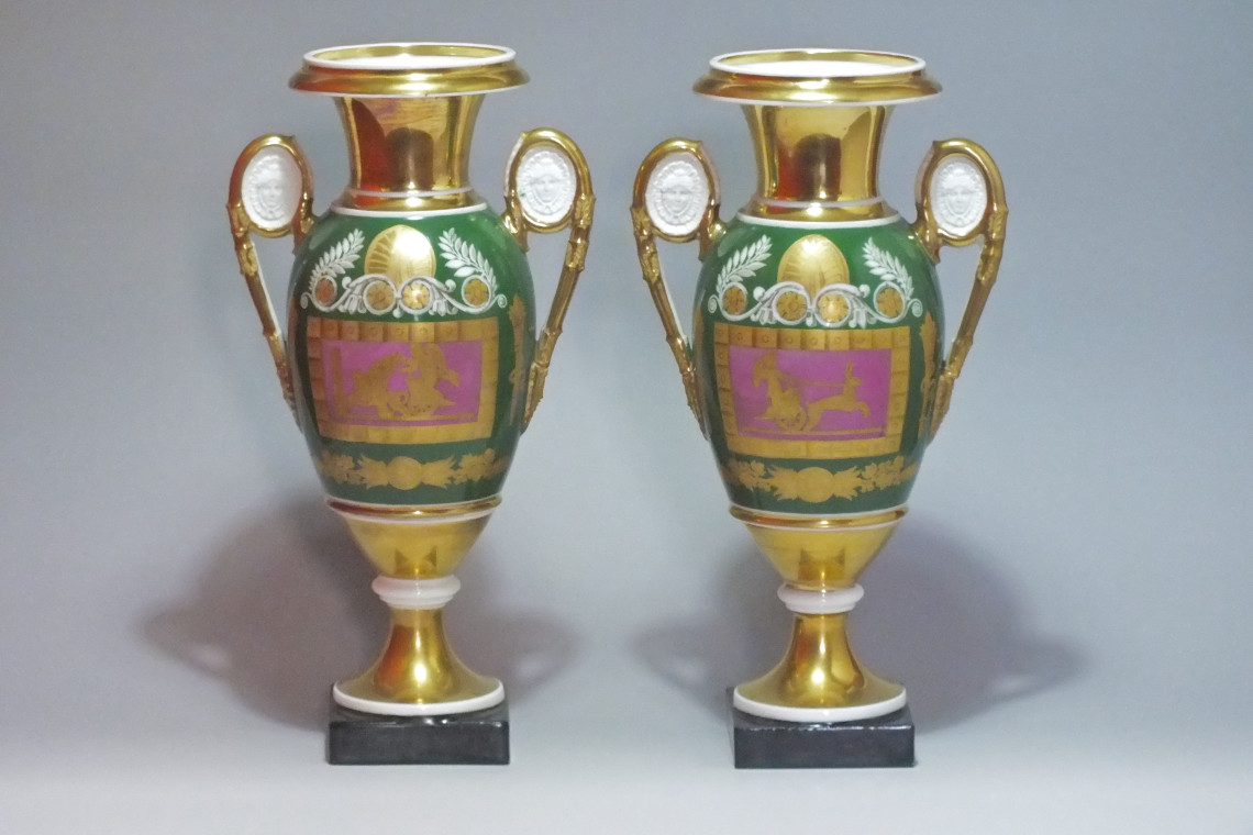 Paris - Paire de vases - Epoque restauration