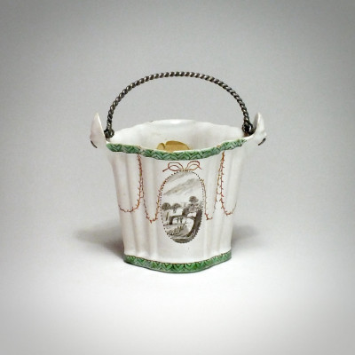 Milan - Petit panier en faïence -- XVIIIe siècle