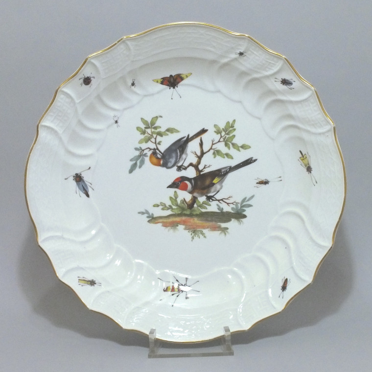 Meissen - Plat en porcelaine à décor d'oiseaux et d'insectes - XVIIIe Siècle