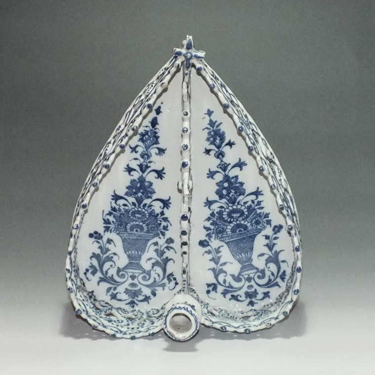 Turin (Italy) - heart shaped basket - eighteenth century