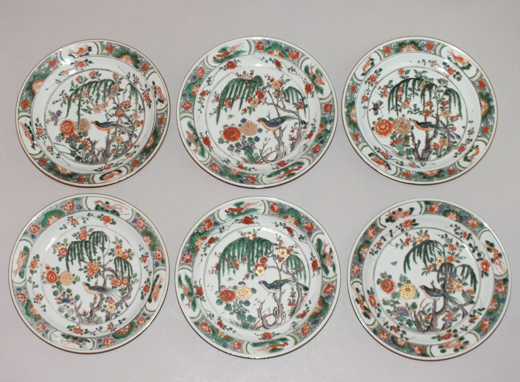 Set of six beautiful porcelain plates Green family - Kanghi Period (1662-1722)