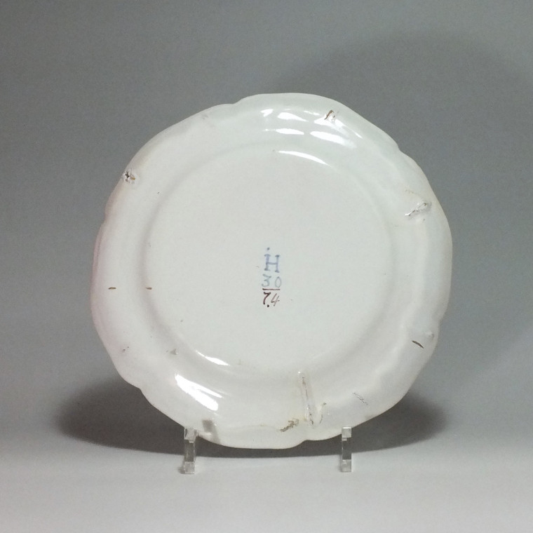 Strasbourg - Assiette à la rose en qualité fine - XVIIIe siècle