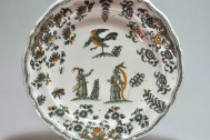 Moustiers - Pair of plates decorated with grotesque - eighteenth century