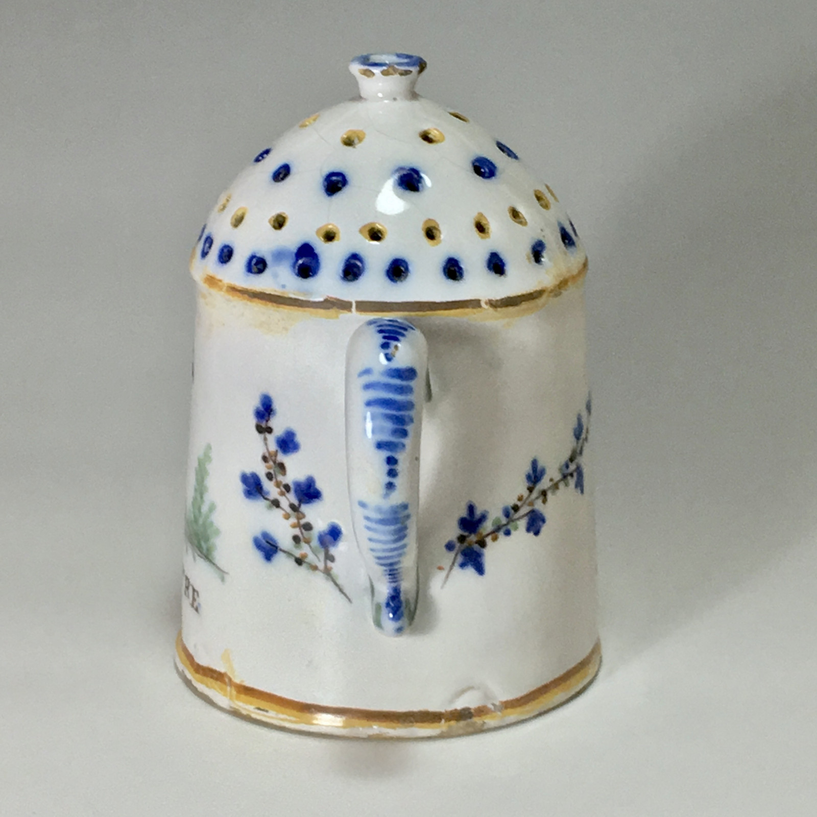 Roanne - Rare lantern earthenware - eighteenth century