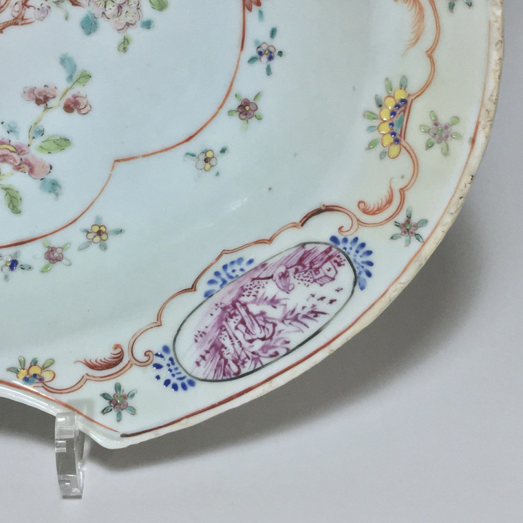 Chine (Compagnie des Indes) - Plat de barbier Famille rose - Epoque Qianlong