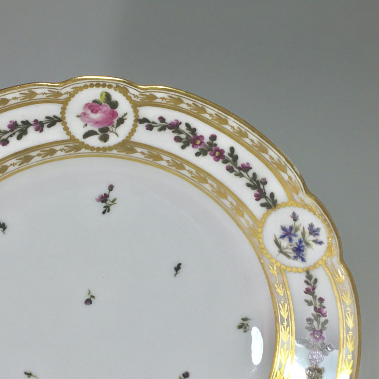 Paris – Clignancourt – Manufacture dite de Monsieur - Paire d'assiettes – XVIIIe siècle