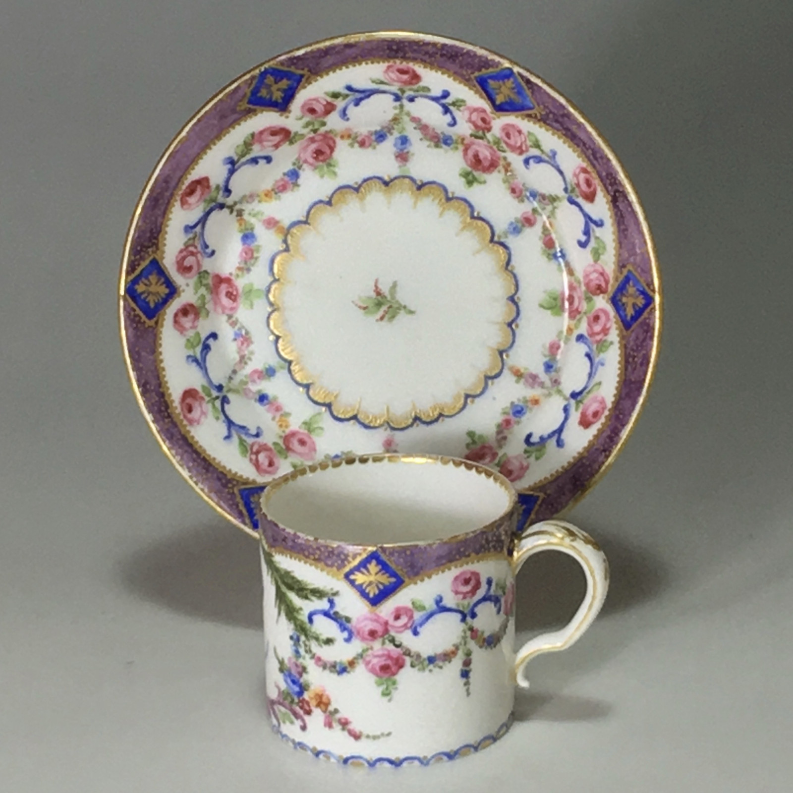 Sèvres - mignonette Cup - eighteenth century