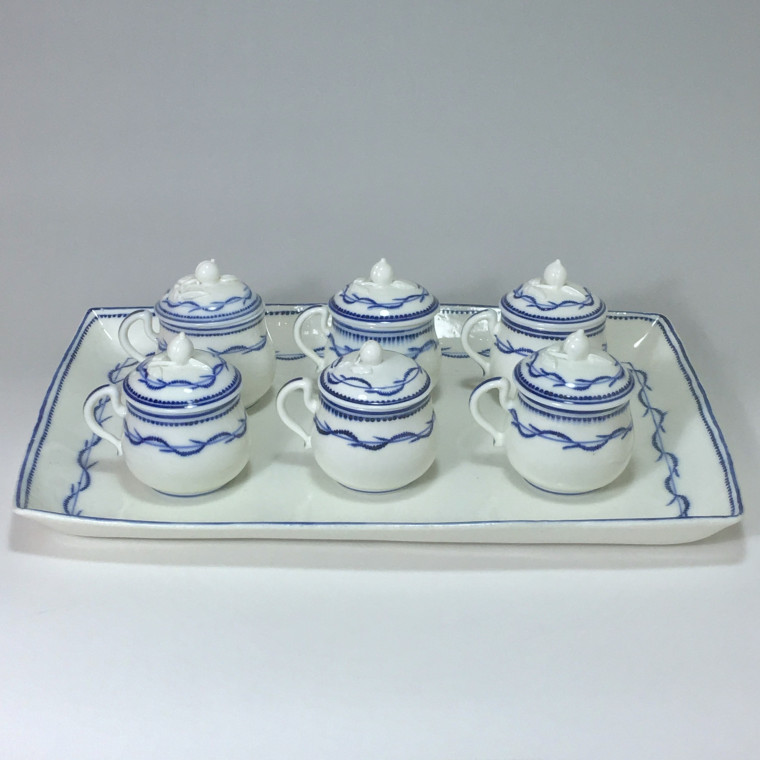 Arras - soft porcelain - Tray and five cream pots - eighteenth century