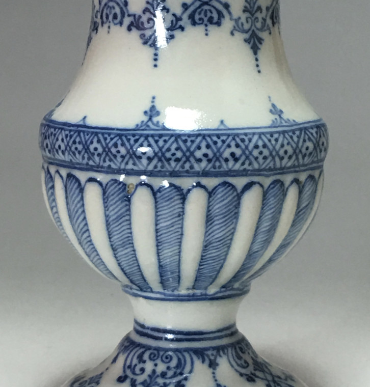 Moustiers - sprinkler - eighteenth century