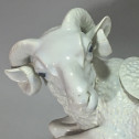Alcora (Spain) Terrine depicting a ram - eighteenth century