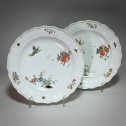 Meissen - Pair of plates with Kakiemon decoration - eighteenth century