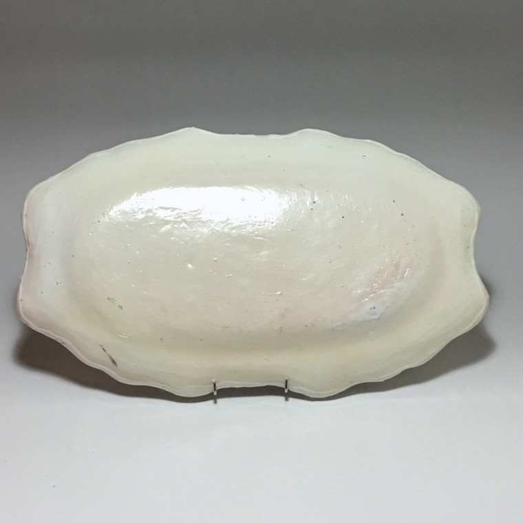 Lyon - Large dish decorated with Chinese - eighteenth century