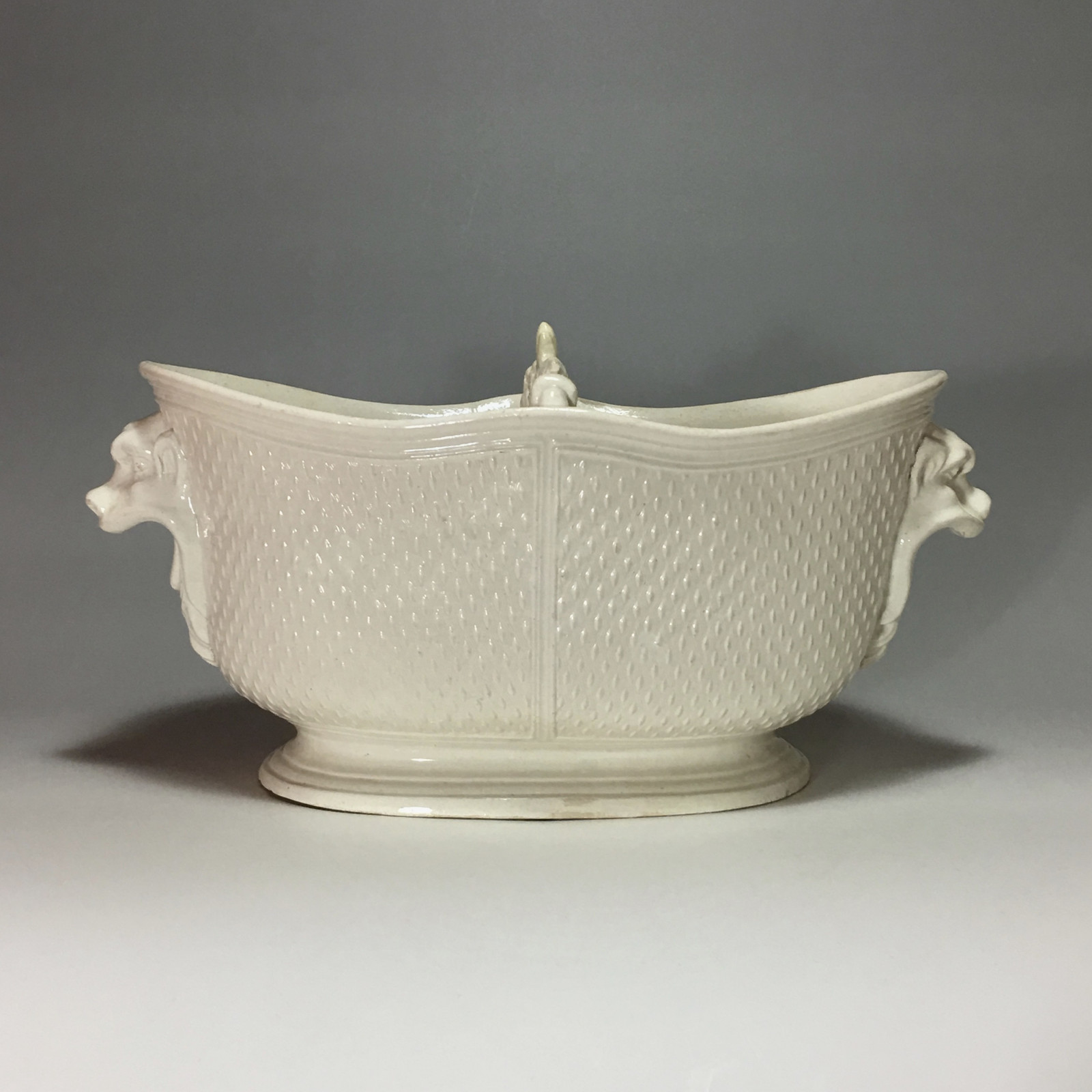 PONT-AUX-CHOUX - Liquor bucket - Eighteenth century