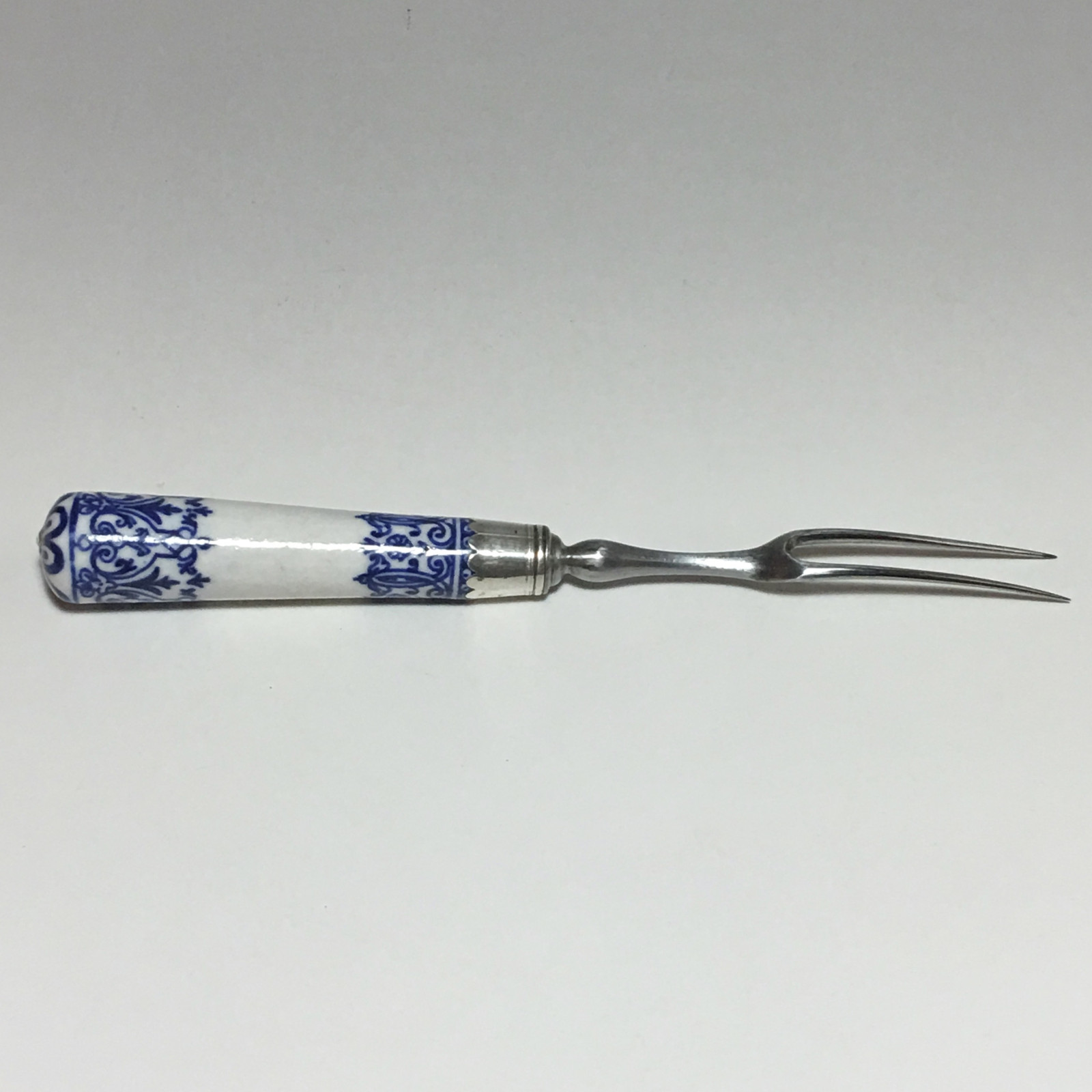 Paris or Saint-Cloud - fork with two teeth - eighteenth century - circa 1700-1720