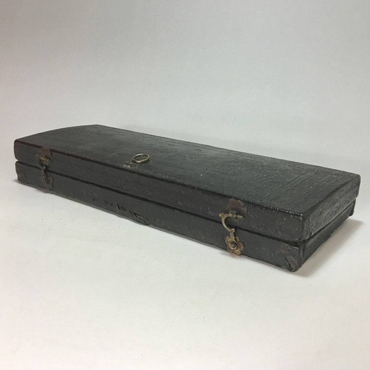 Saint-cloud – Coffret de six couteaux – XVIIIe siècle - vers 1710-1730