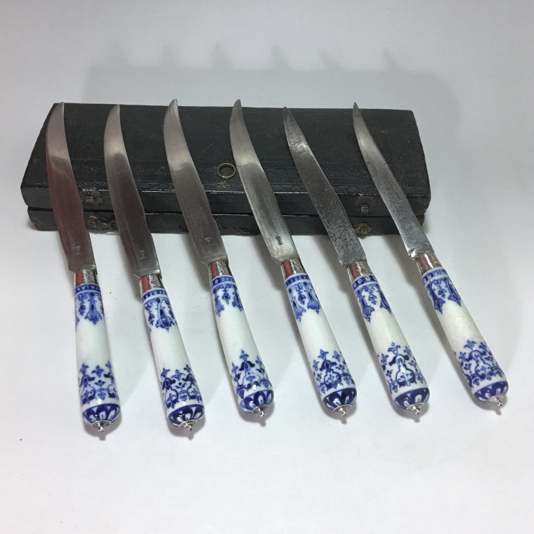 Saint-Cloud - Set of six knives - 18th century - circa 1710-1730