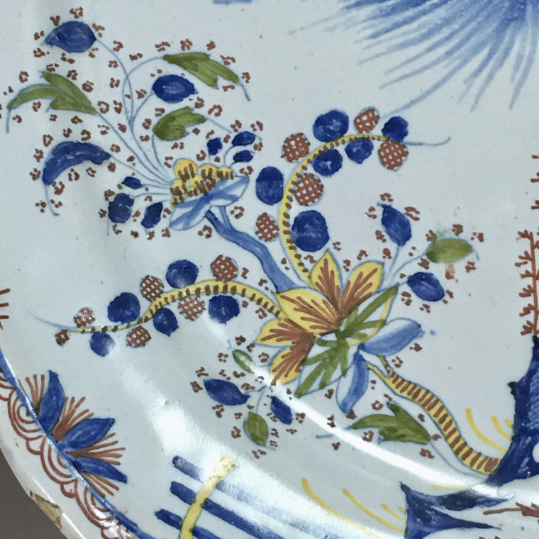 Moulins - Dish Chinese - eighteenth century