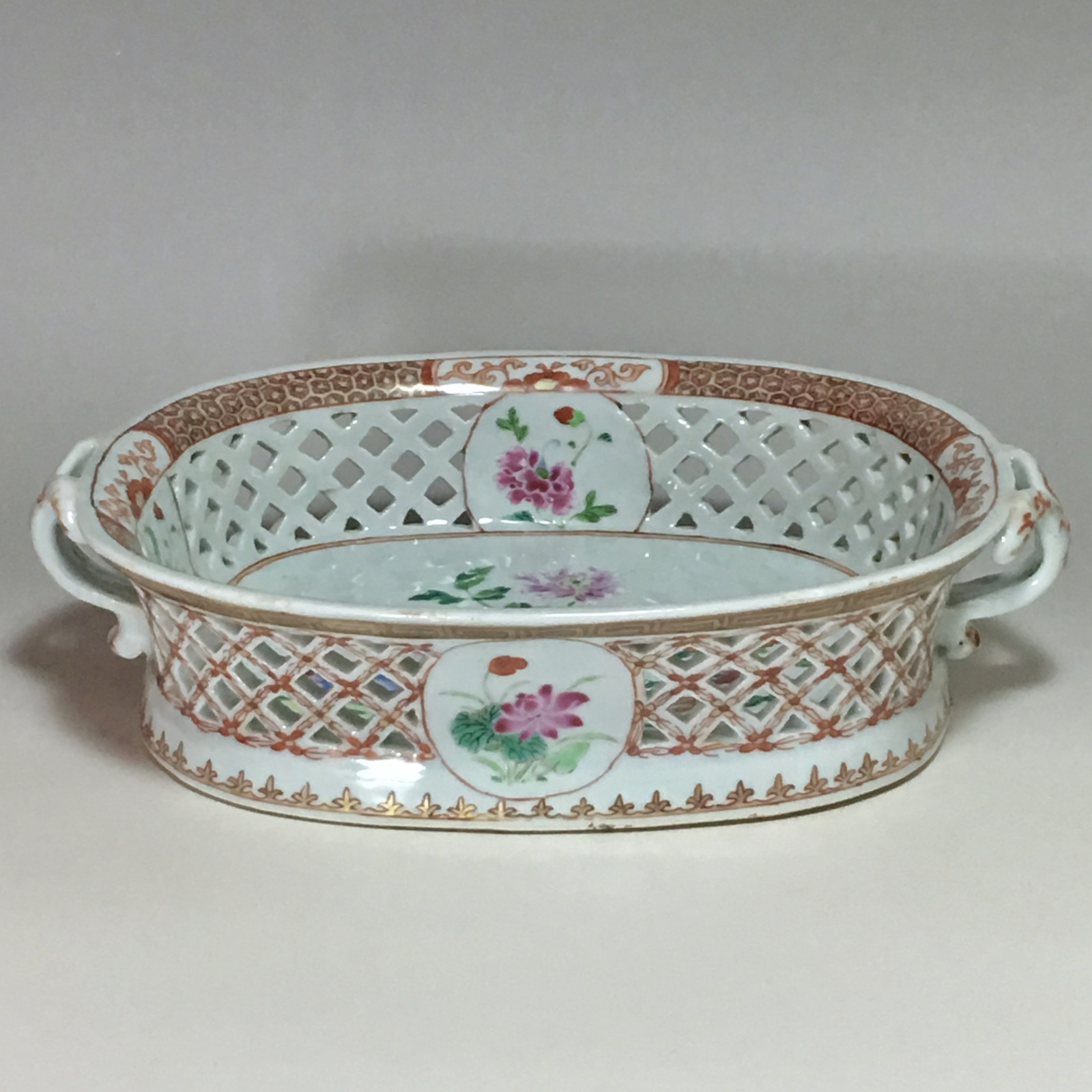 Compagnie des Indes - Corbeille ajourée famille rose - XVIIIe siècle