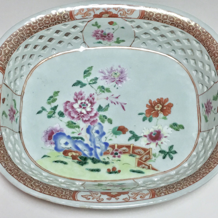 Compagnie des Indes - Corbeille ajourée famille rose - XVIIIe siècle