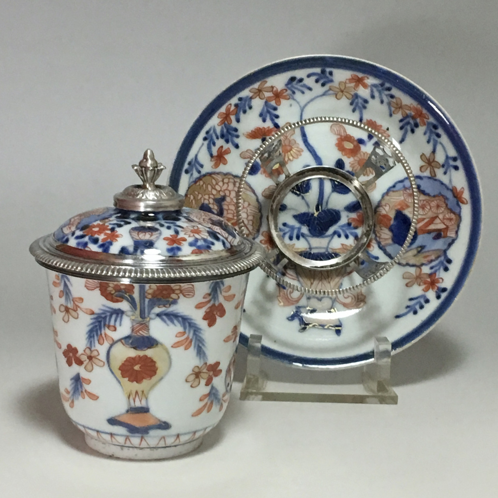 Chine - Gobelet couvert - Monture de la fin de l'époque Régence - Paris 1722-1726