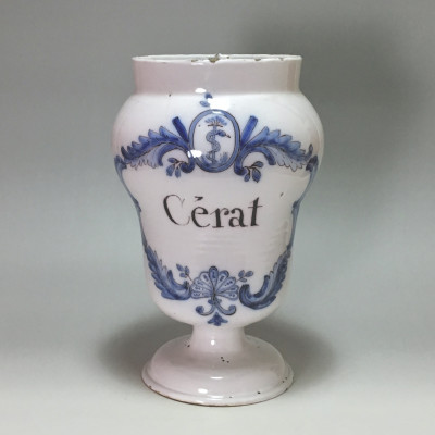 LYON - Grand pot de pharmacie - XVIIIème siècle.