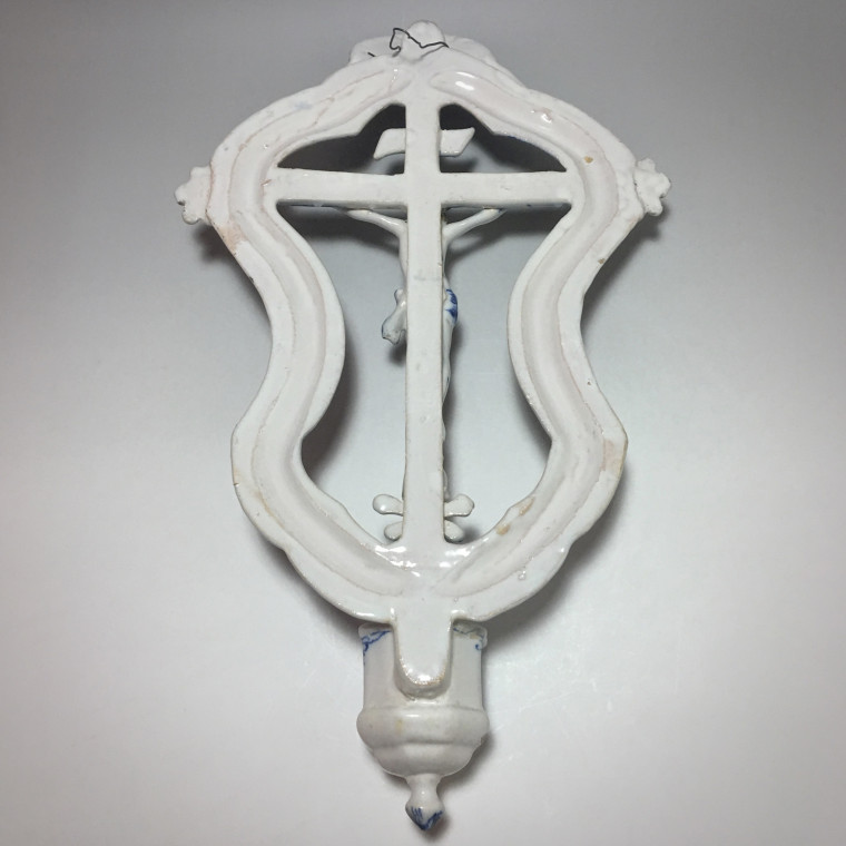 Marseille - Grand christ formant bénitier - XVIIIe siècle