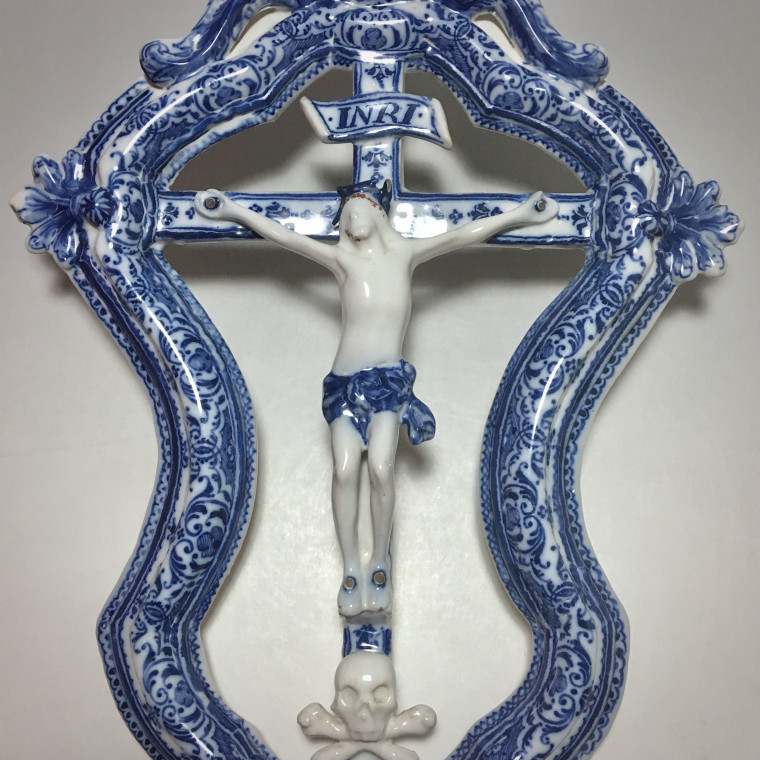 Marseille - Grand christ formant bénitier - XVIIIe siècle