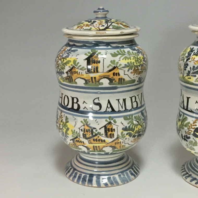 Pair of albarelli Pesaro faience - second half of the eighteenth century