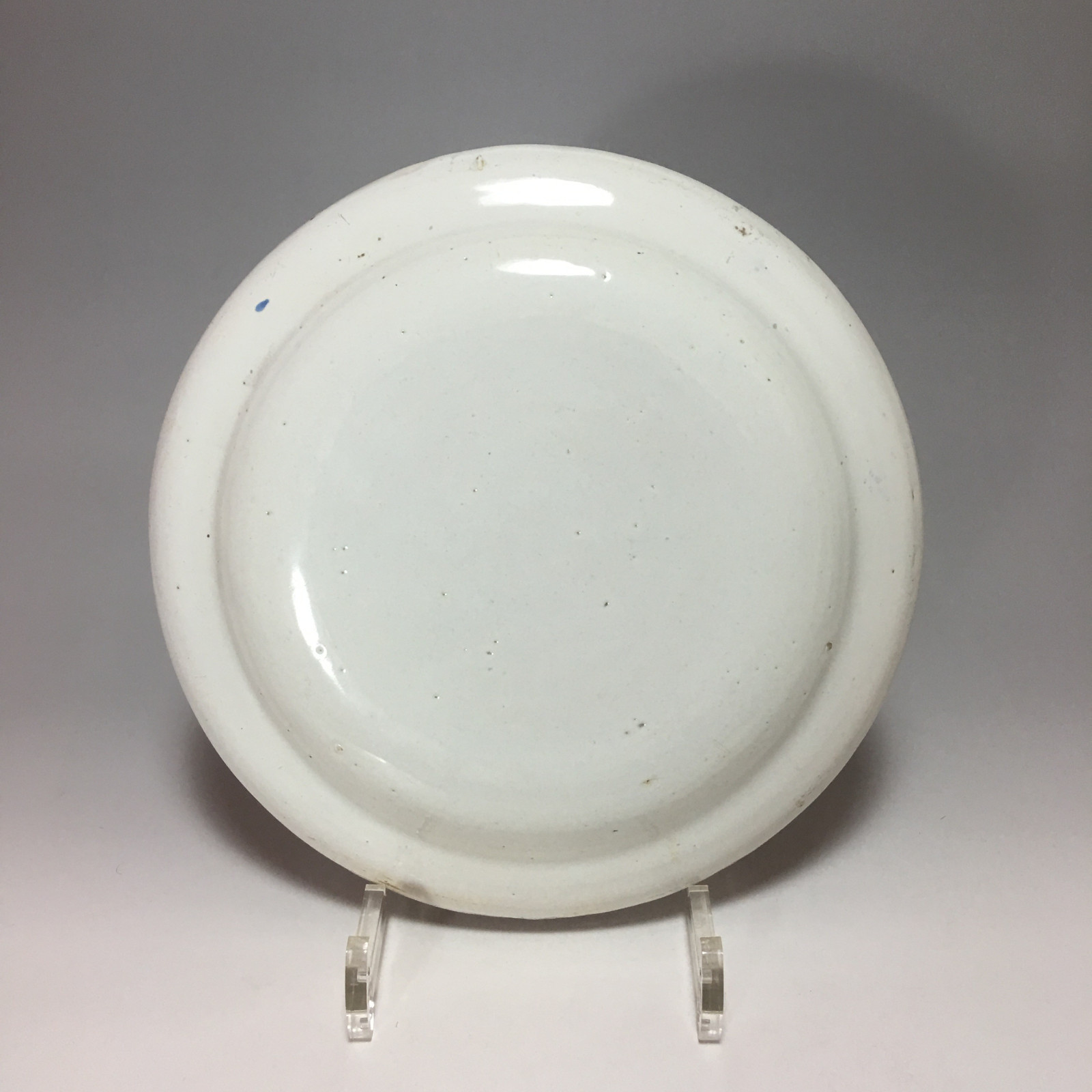 Marseille (attribuée à la fabrique de Leroy) – Rare assiette aux chinois – XVIIIe siècle