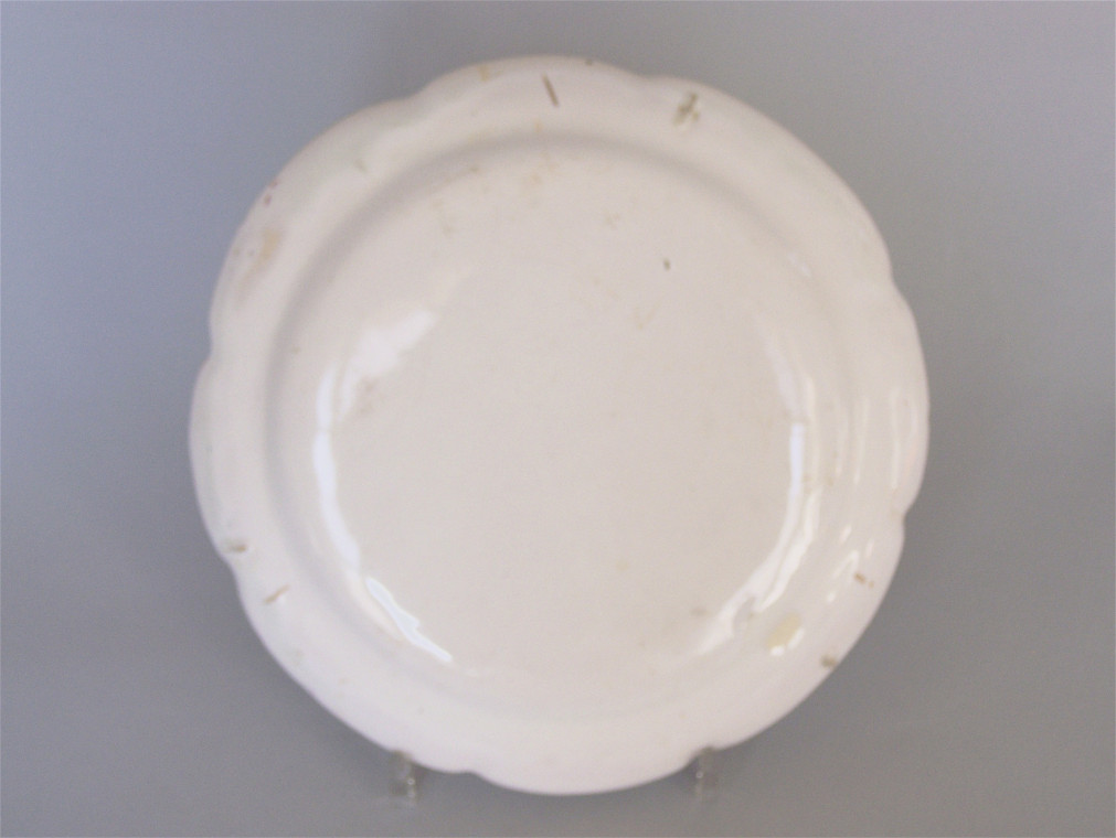 Aprey - Paire d'assiettes en faïence à décor aux chinois - XVIIIe siècle