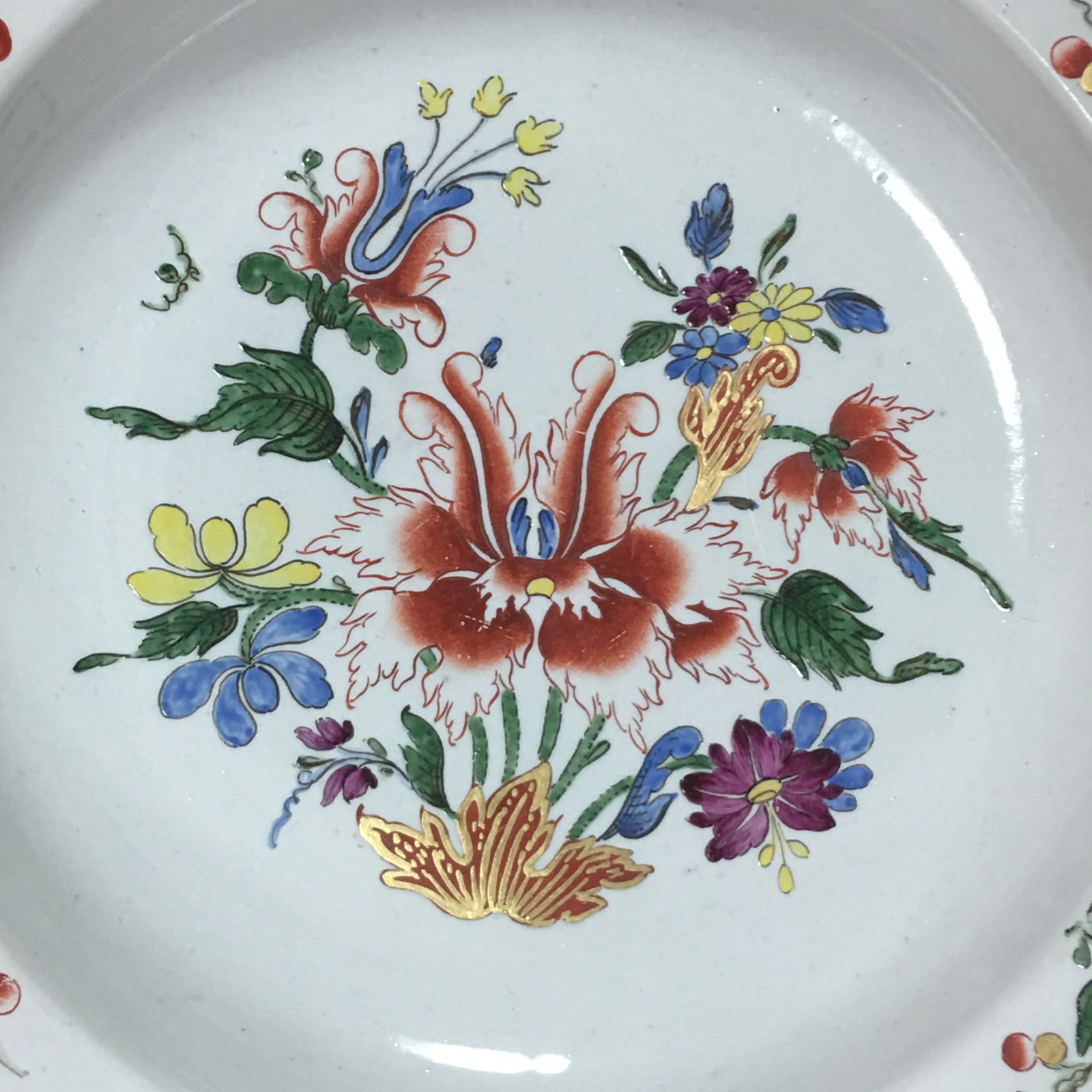 Doccia – Assiette à décor floral – XVIIIe siècle