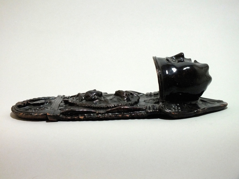 Important bénitier en terre vernissée - XVIIIe Siècle