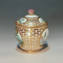 Sèvres - Pot à sucre Hébert en porcelaine tendre du XVIIIe siècle - vers 1770