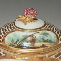 Sugar Pot Hébert in soft porcelain of the eighteenth century Sèvres - 1770