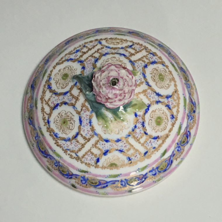 Pot à sucre Hébert en porcelaine tendre de Sèvres du XVIIIe siècle - 1766