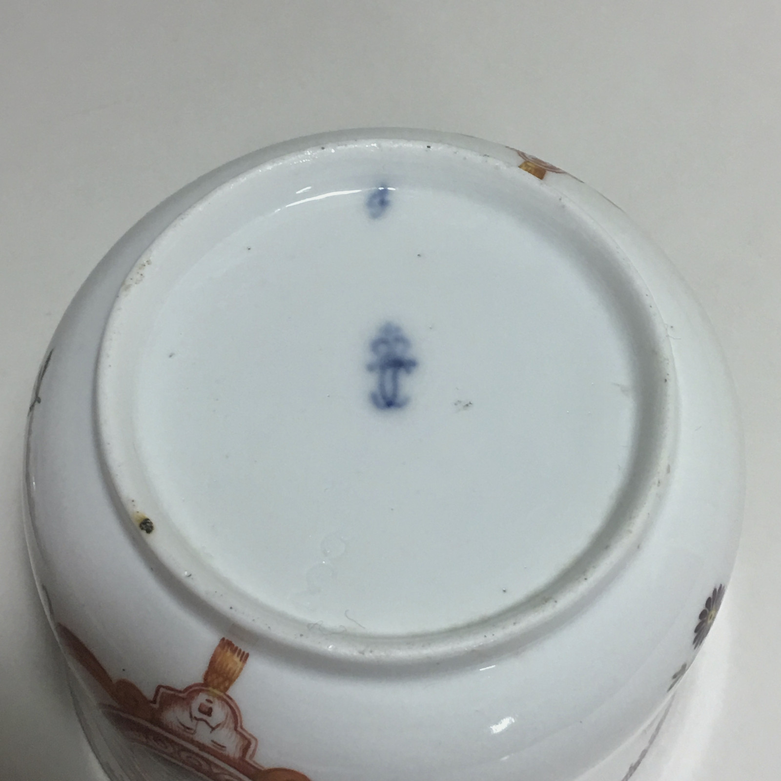 Pot à sucre en porcelaine de Frankenthal - vers 1775