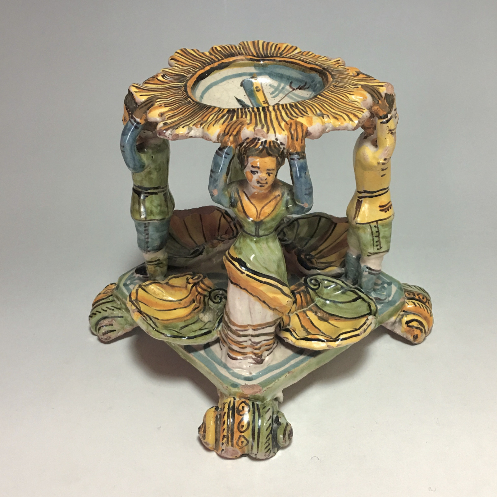 Large Salt cellar - Naples area - Eighteenth century