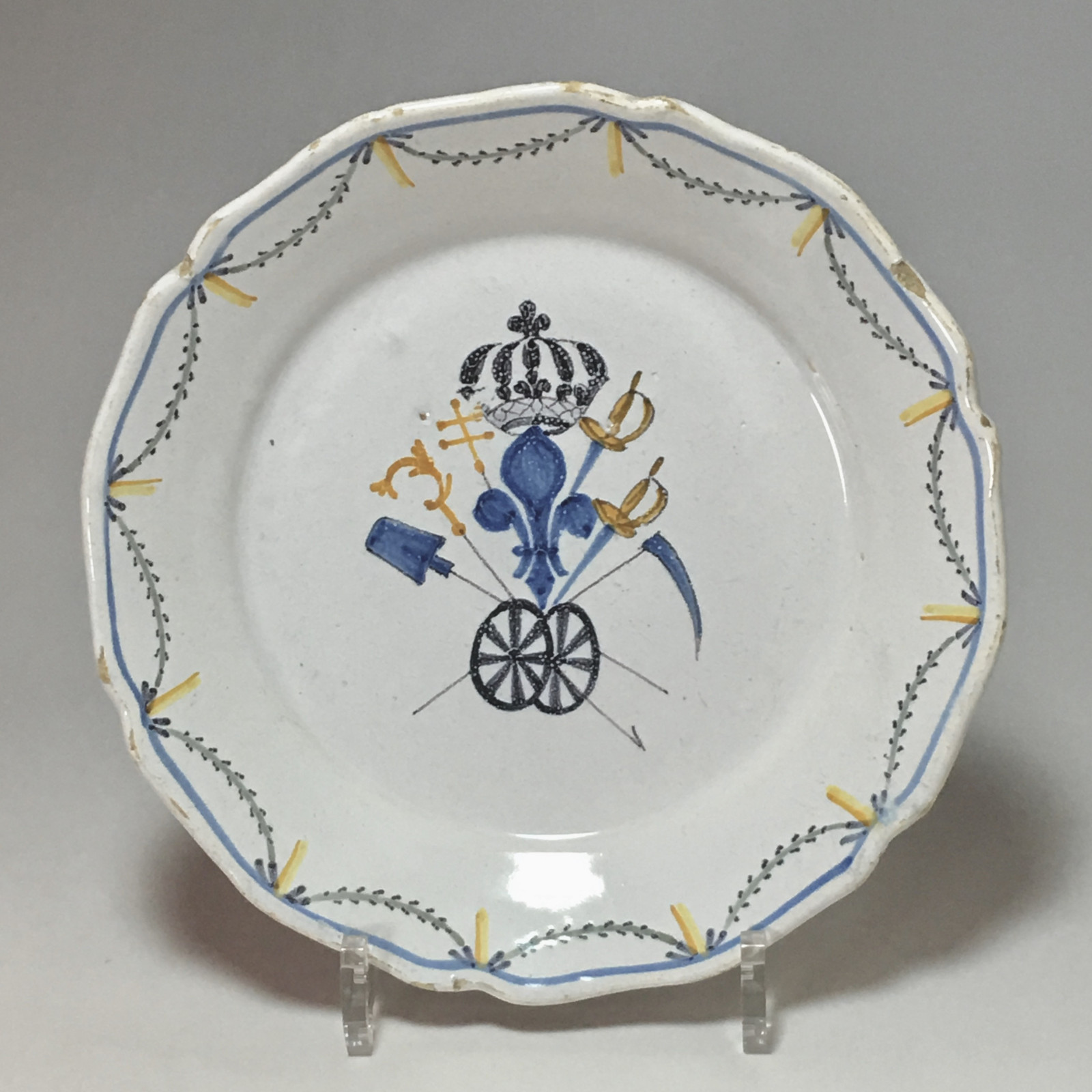 Nevers - Rare decorative plate said "rolling third" - eighteenth century