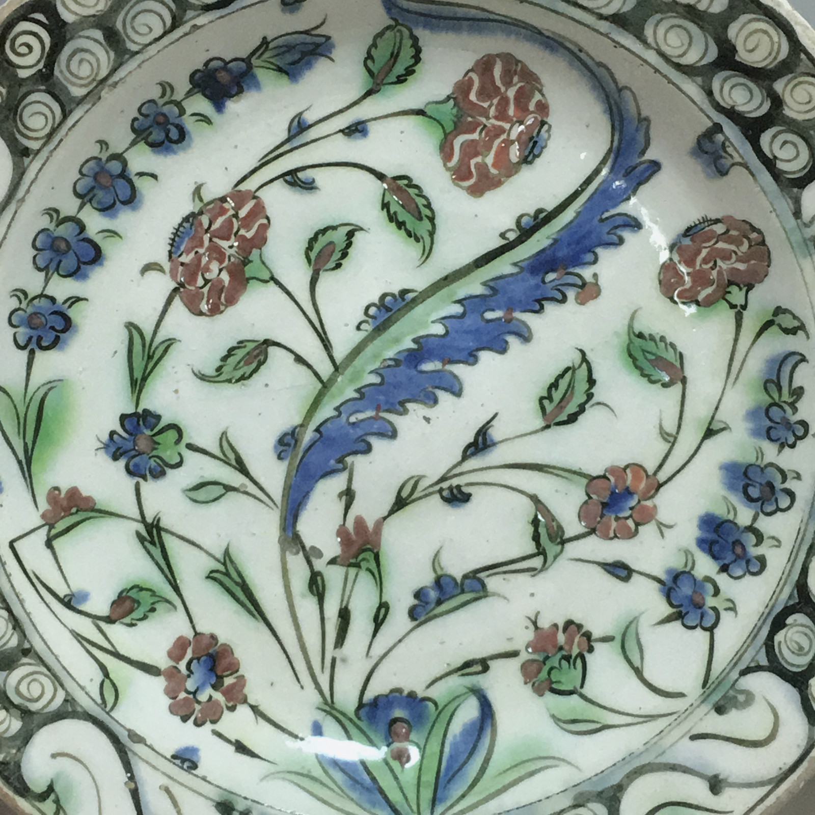 Iznik - Plat à la palme saz - Vers 1600