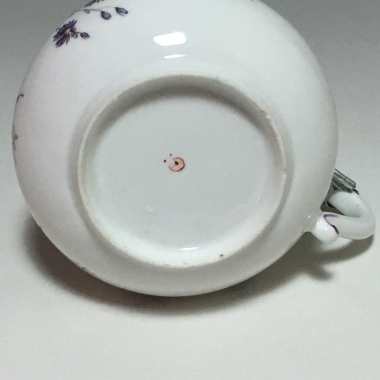 Höchst Porcelain Covered Mustard - circa 1750 - 1763