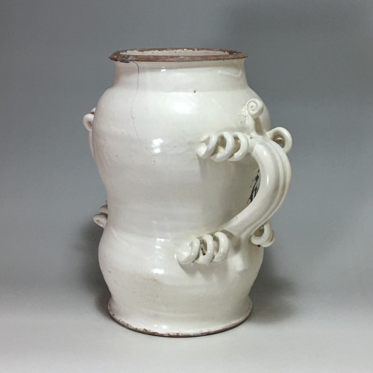 Rare large albarello in majolica from Lyon - End of the sixteenth - beginning of the seventeenth century