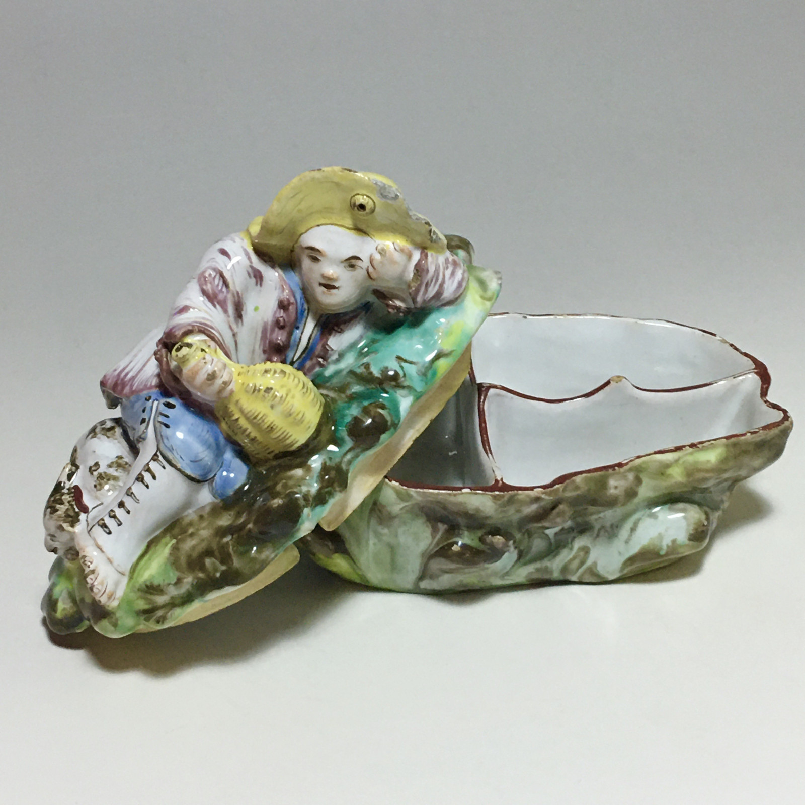 Sceaux – Boîte à épices couverte – Période Chapelle – XVIIIe siècle